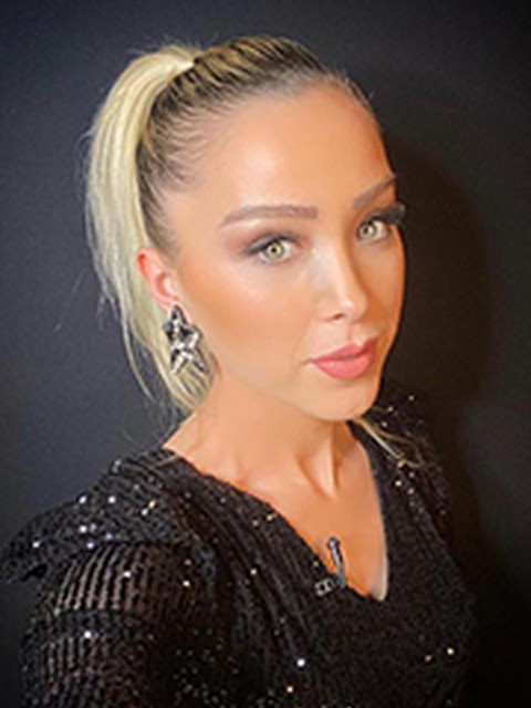 Hemşire Elif Akçam